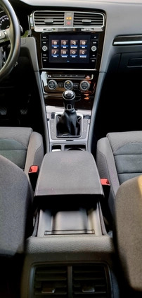 Volkswagen Golf cena 49999 przebieg: 200000, rok produkcji 2019 z Wieleń małe 407